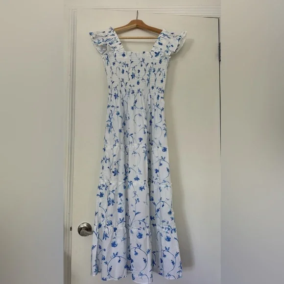 Hill House Home Ellie Nap Dress in Blue Botanical - Picture 2 of 8